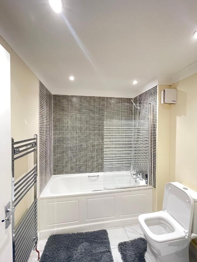 Relaxing Double Rooms In A Beautiful House イプスウィッチ エクステリア 写真