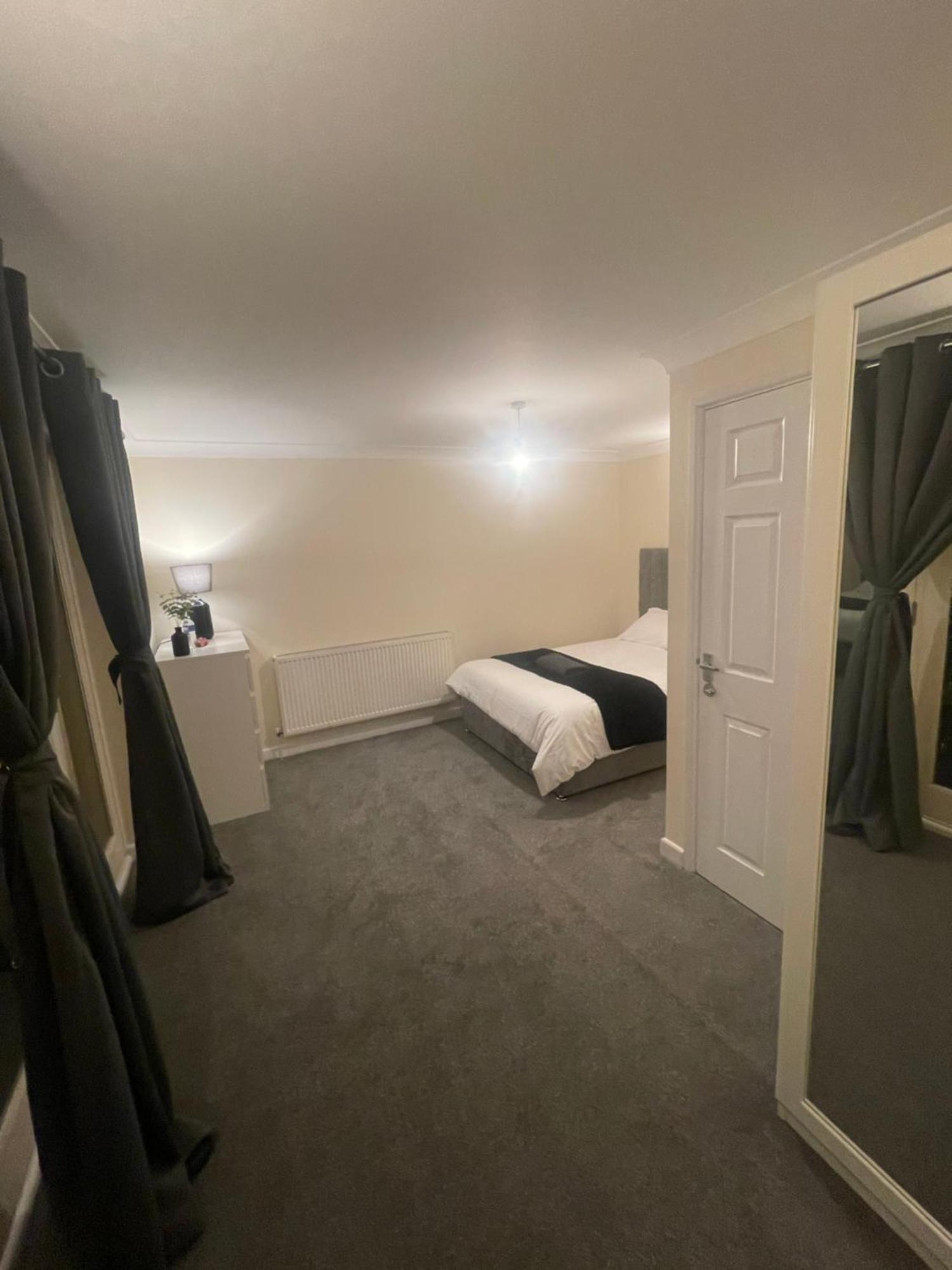 Relaxing Double Rooms In A Beautiful House イプスウィッチ エクステリア 写真